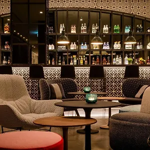 https://motel-one-barcelona-ciutadella.catalonia-hotels.com