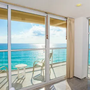 Stunning! 2 Bdrm Beach/oceanfront On Beach - Zone , Cancun Mexico